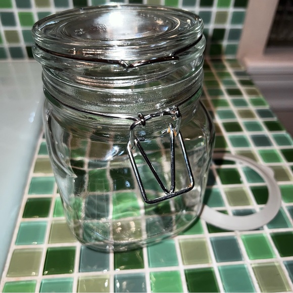 KIG Glass mason Jar rubber locking hinged lid 140 wooden hearts 1 1/2” - Picture 11 of 11